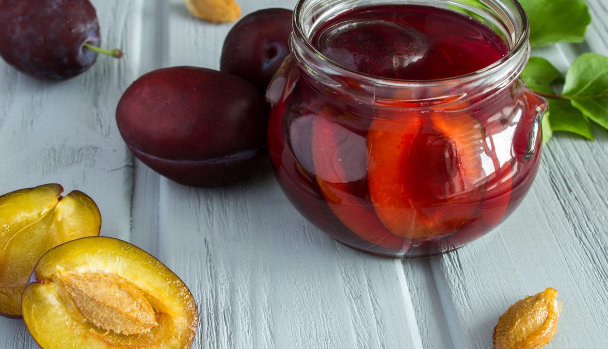 Pflaumenkompott – So kochst du den Klassiker ganz einfach zu Hause
