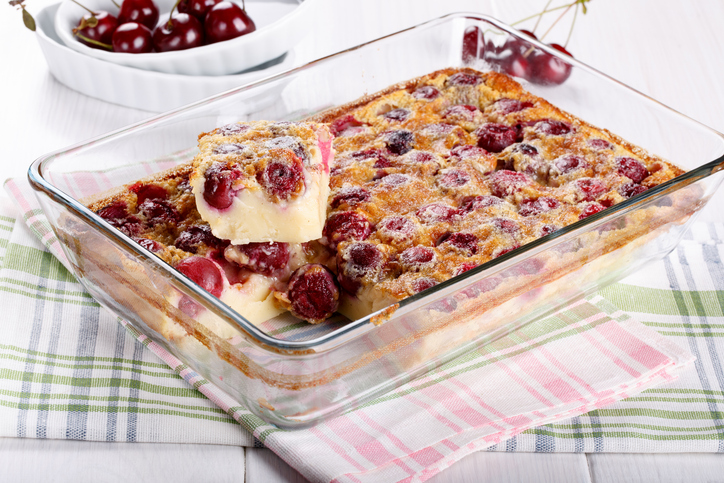 Kirschclafoutis: Französischer Ofenklassiker mit saftigen Kirschen