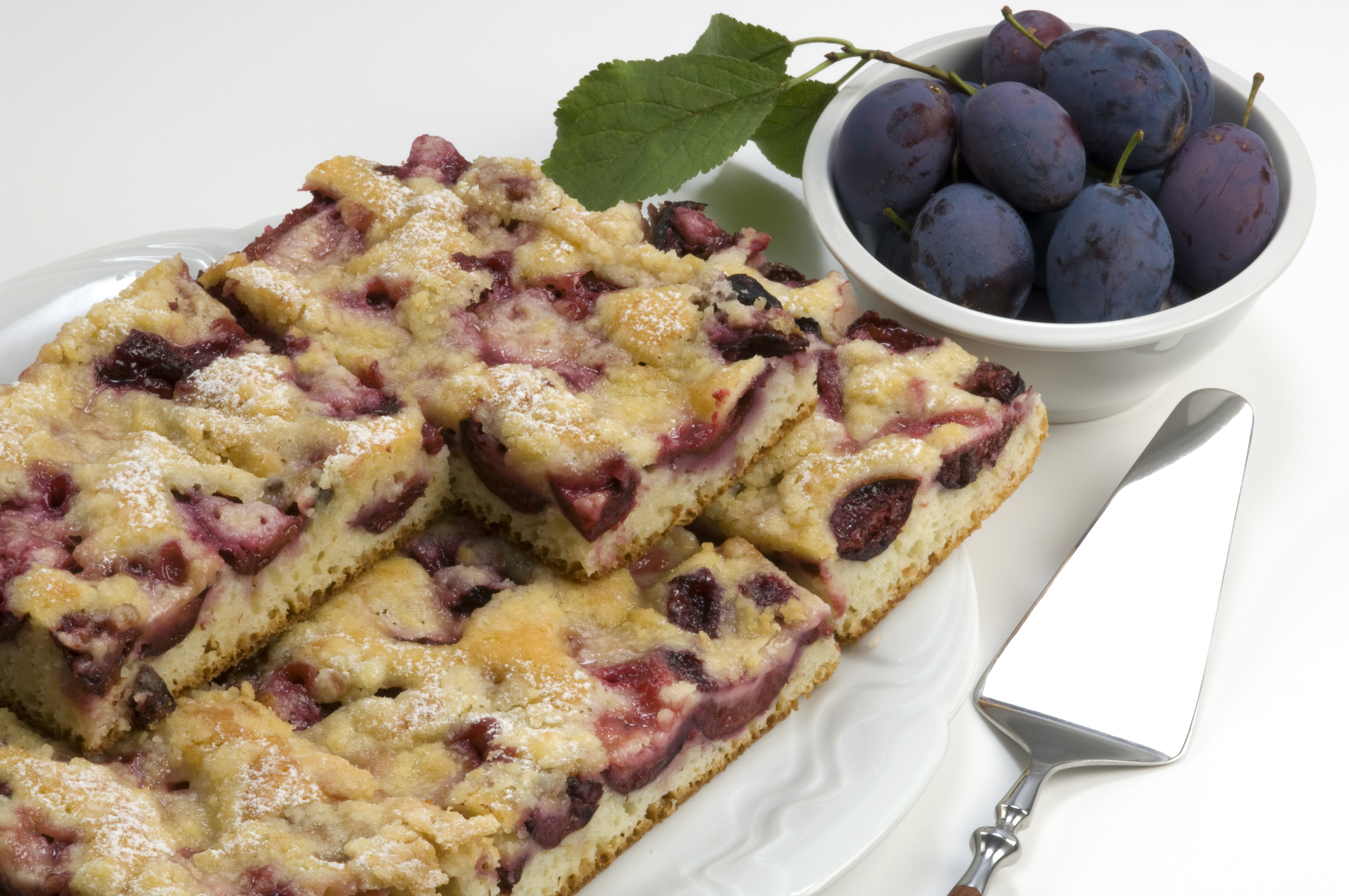 Pflaumenhefekuchen auf dem Blech – Ein saftiger, fruchtiger Genuss für jede Gelegenheit