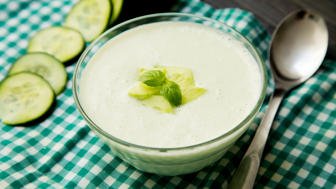 Gurkensuppe: Der leichte und cremige Suppenklassiker