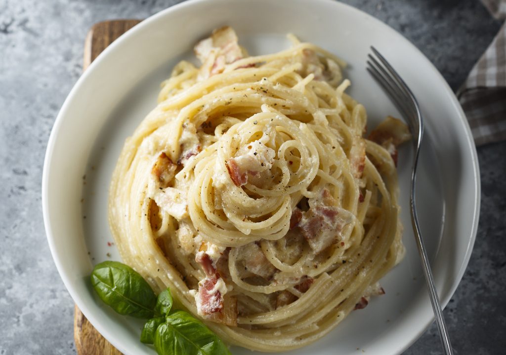 Spaghetti Carbonara: Mit nur wenigen Zutaten entsteht ein unglaublich aromatisches Pastagericht