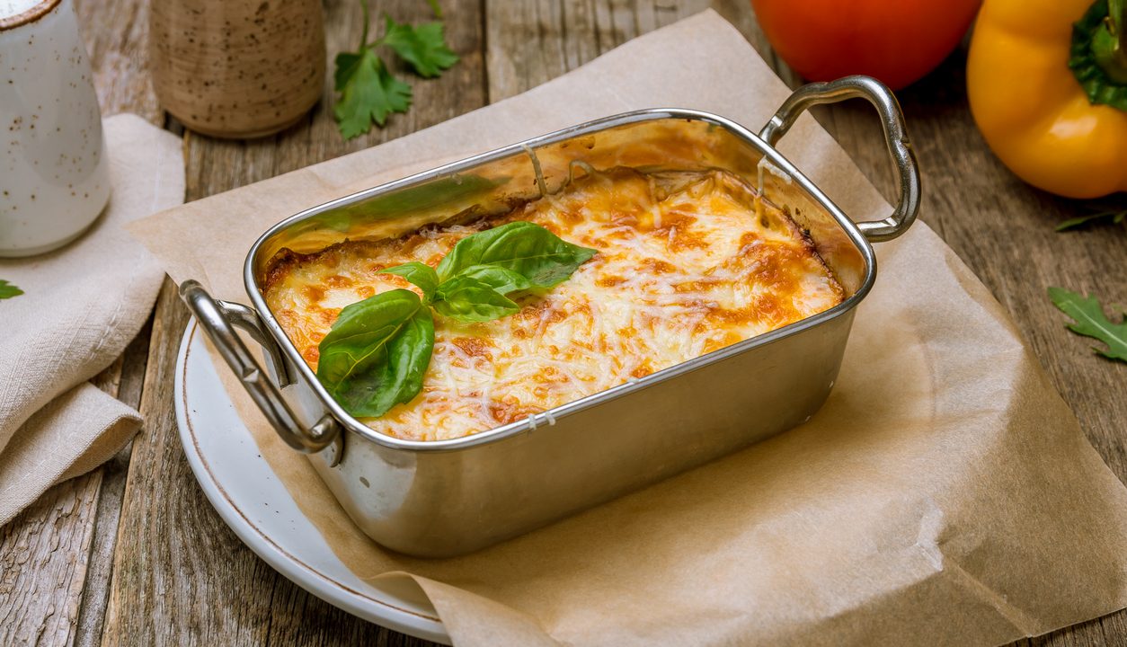 Lasagne: Der italienische Ofenklassiker mit würziger Soße und goldener Käsekruste