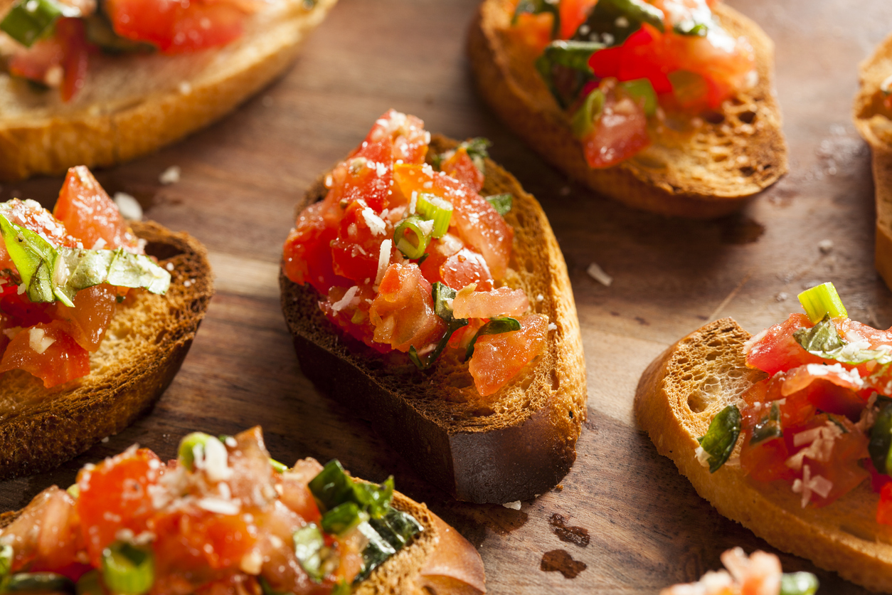 Selbstgemachte Bruschetta – einfache Zubereitung und saftig-frisch