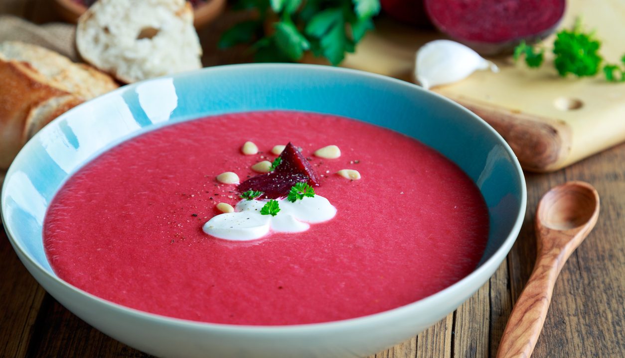 Rote-Bete-Suppe: cremig lecker in der kalten Jahreszeit