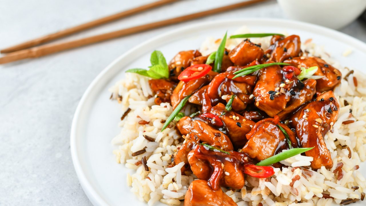 Teriyaki-Hühnchen mit Reis: Saftig, würzig und herrlich aromatisch