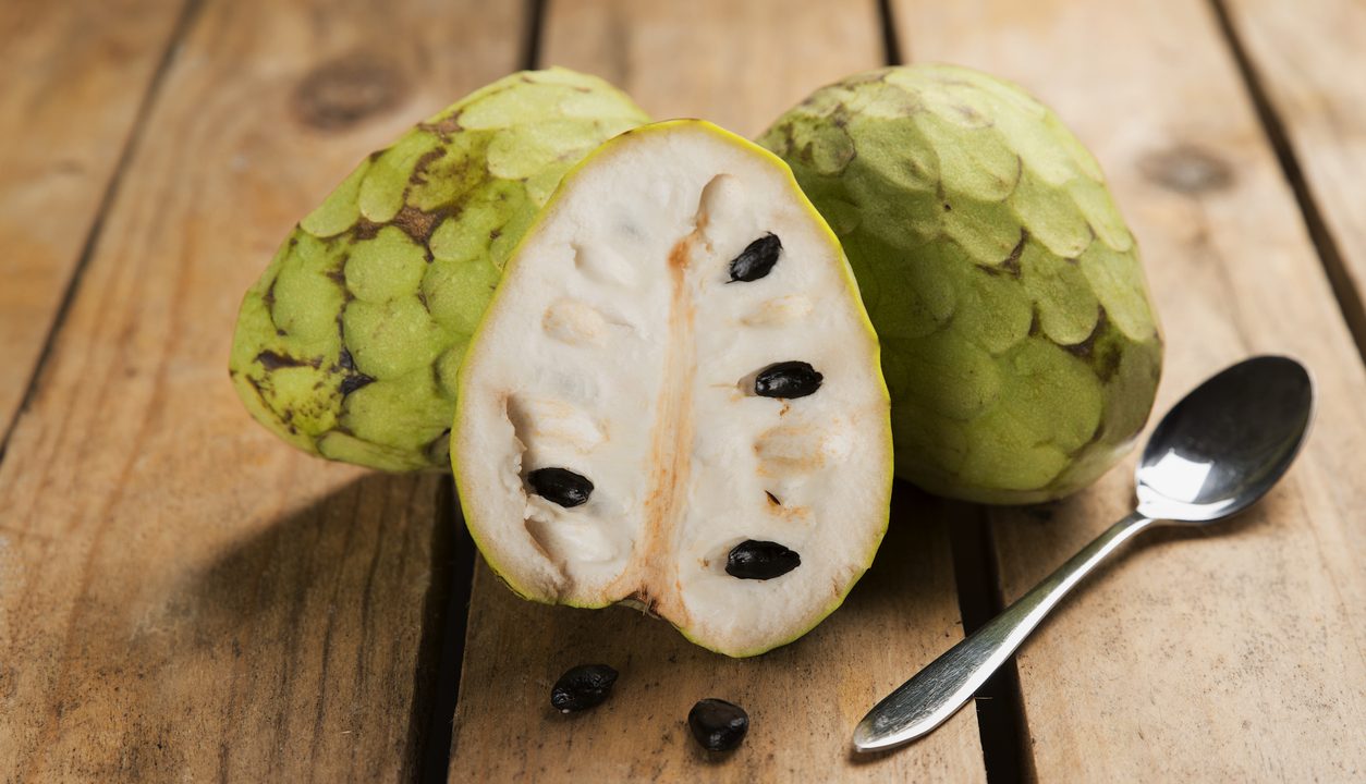 Cherimoya: So genießt du die tropische Frucht richtig