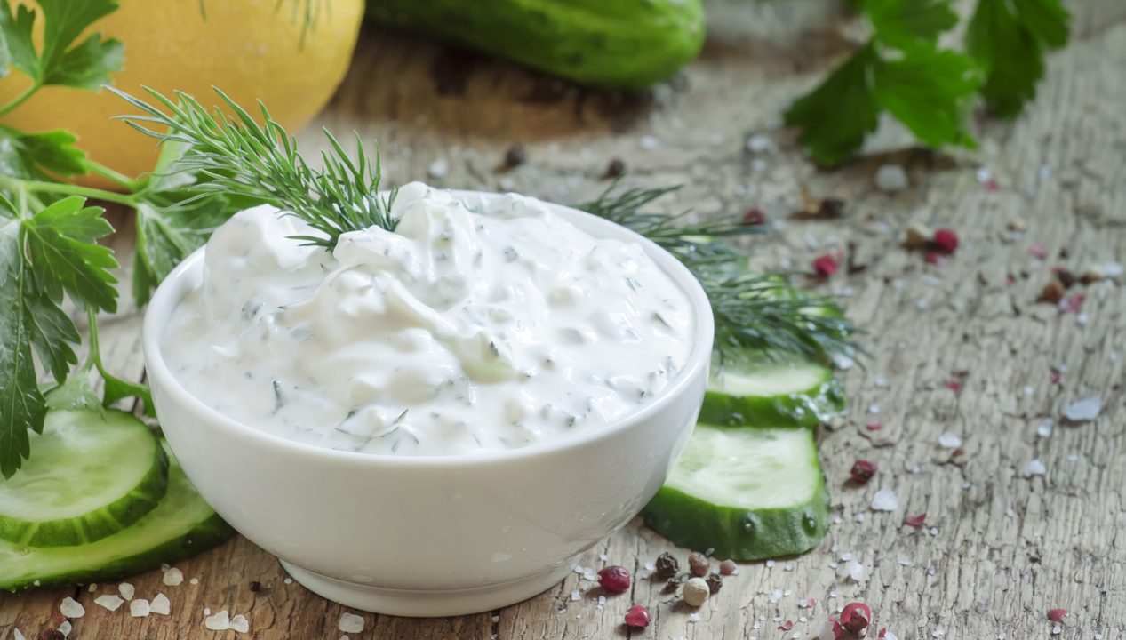 Ranch Dressing: So einfach gelingt der beliebte Dip zu Hause