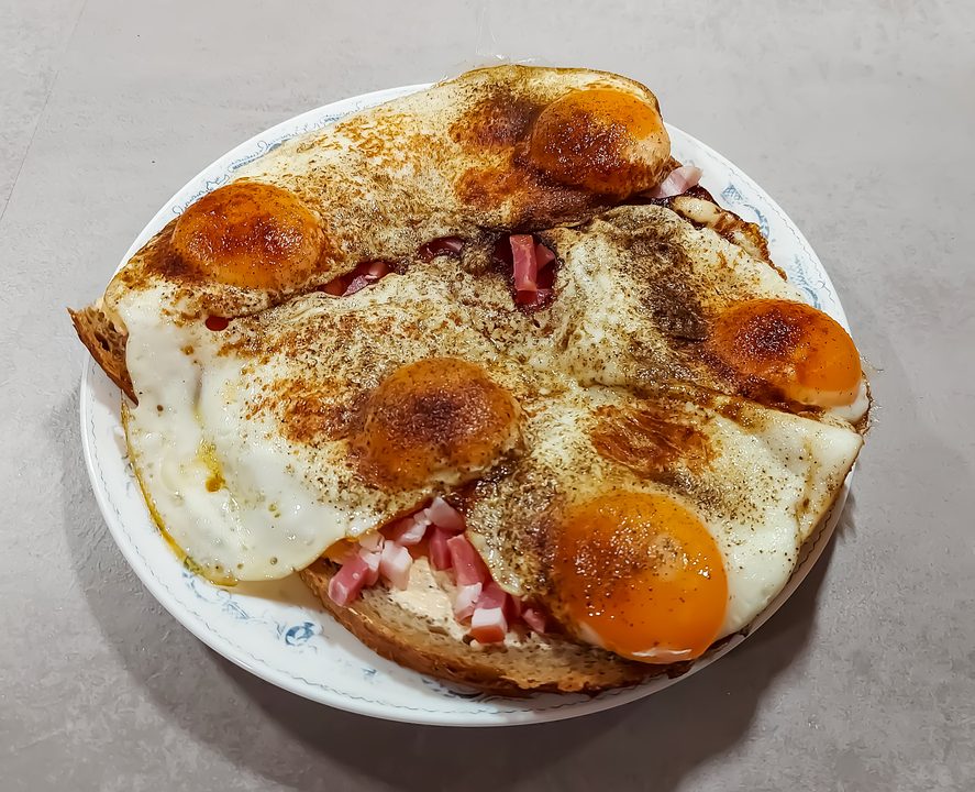 Strammer Max: Das herzhafte Klassiker Brot aus der deutschen Küche