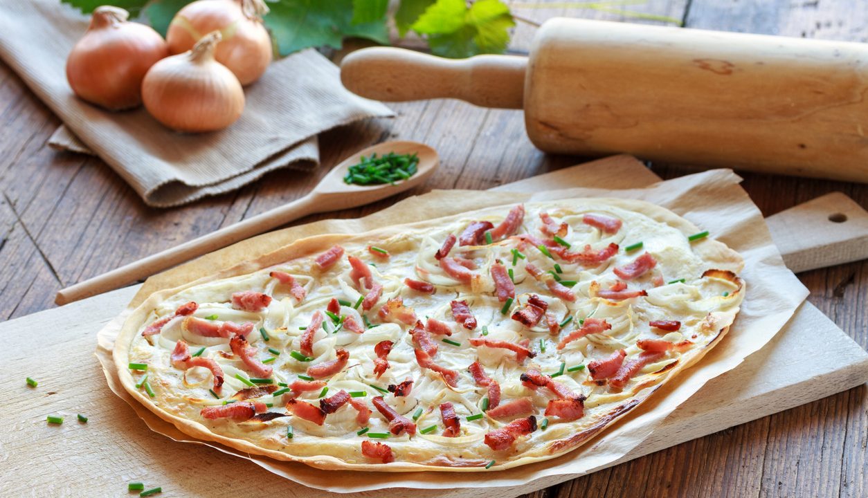 Flammkuchen: Das einfache Ofenrezept für gemütliche Abende