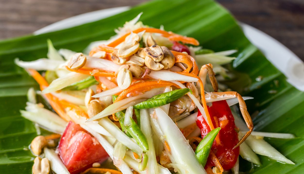 Som Tam Thai: Der würzige Papayasalat für alle, die es frisch und pikant mögen