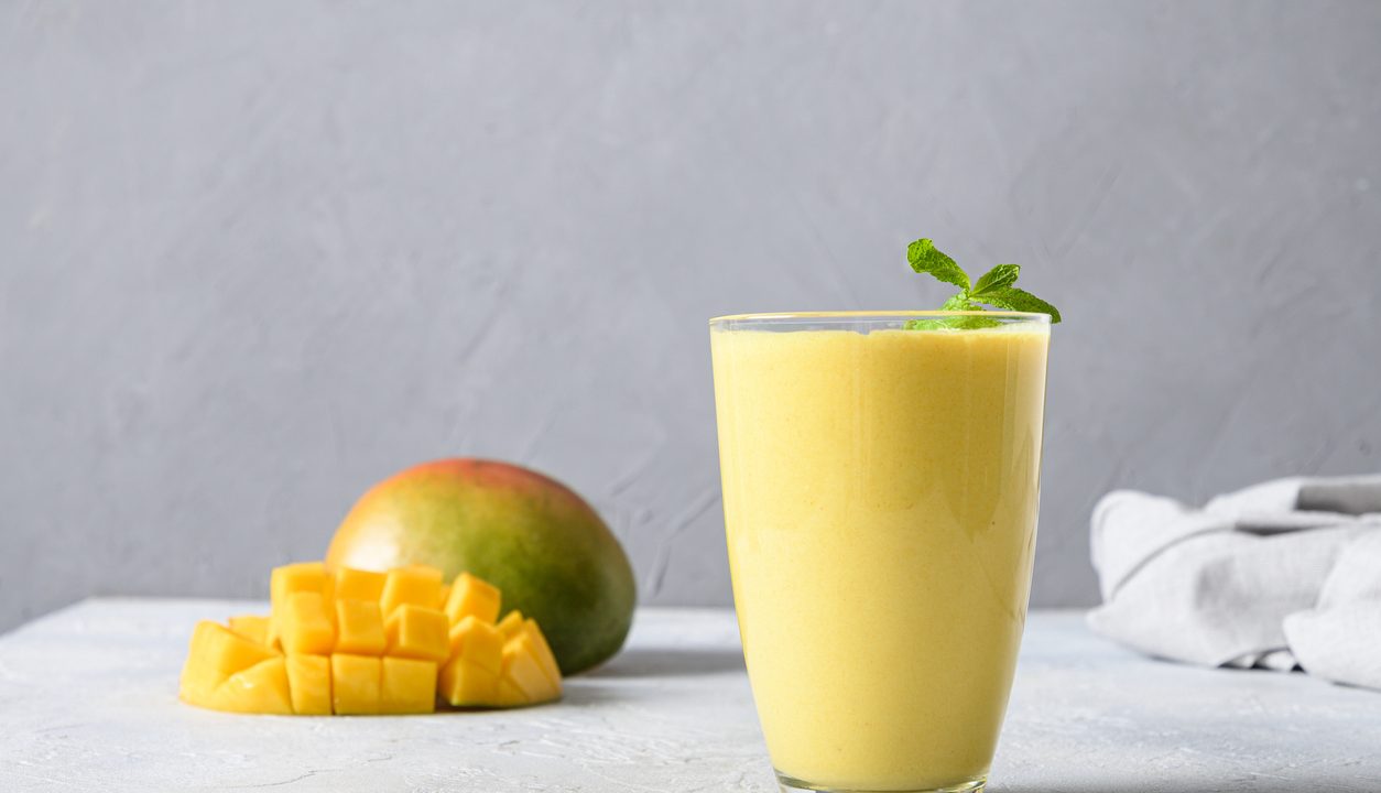Mango Lassi: Der cremige Drink, der sofort nach Urlaub schmeckt