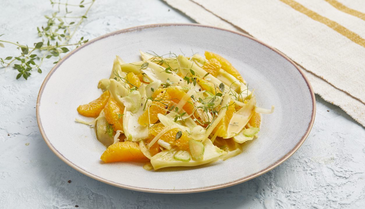Fenchel-Orangen-Salat: Knackiger Fenchel trifft auf saftige Zitrusfrüchte