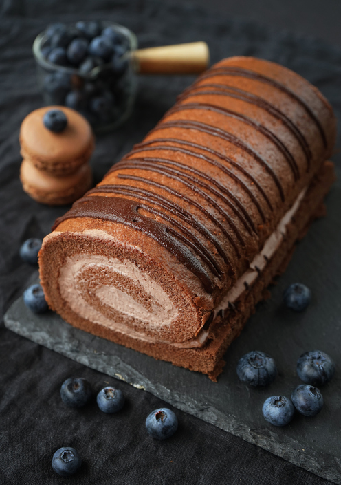Schokoladen-Biskuitrolle mit Creme – So saftig, luftig und unwiderstehlich lecker