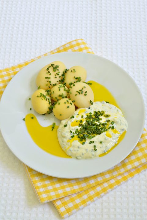 Pellkartoffeln mit Quark – Warum dieses einfache Gericht so viele bis heute begeistert